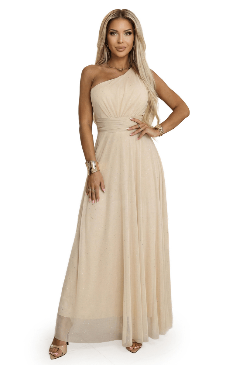 Vestido de gala comprido bege champagne com brilho e com ombro à mostra BeStylish 