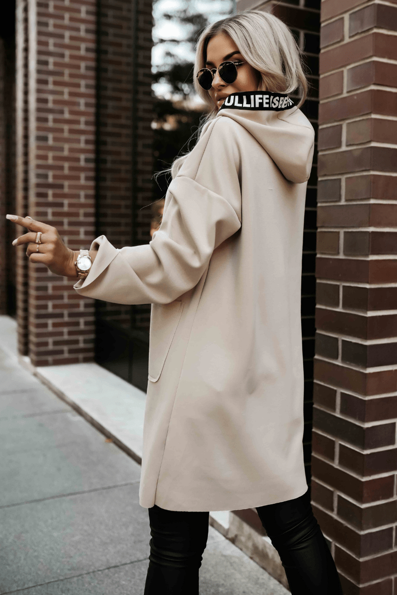 casaco bege com carapuço BeStylish 