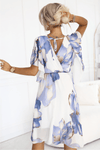 Vestido médio floral azul BeStylish 