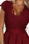 vestido de cerimónia com renda médio bordeaux BeStylish