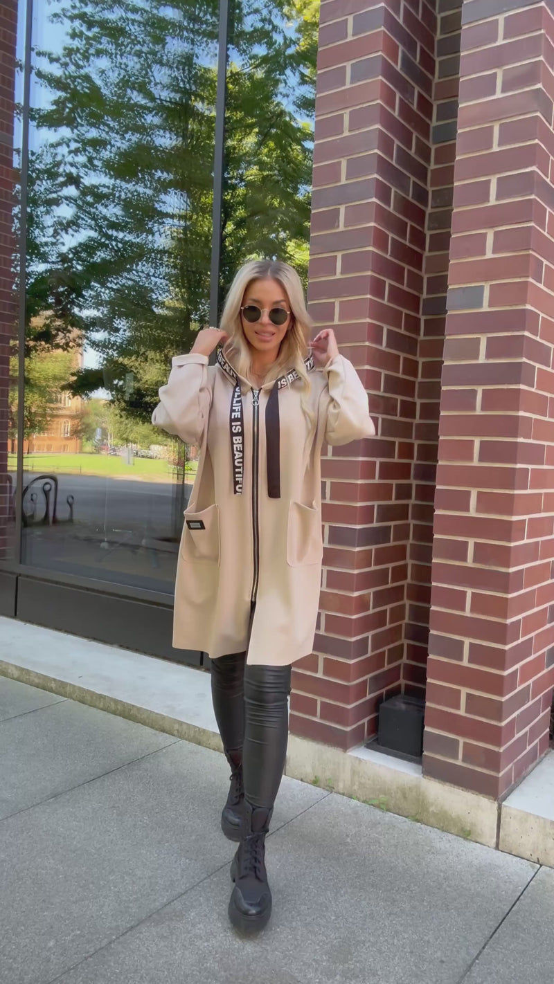 casaco bege com carapuço BeStylish 