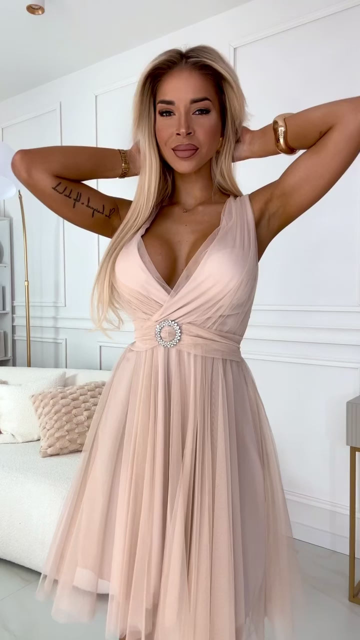 Vestido de cerimónia rodado com tule bege BeStylish